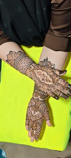 Kuldeep Mehandi Artist