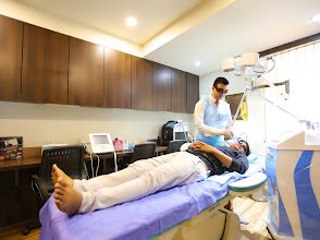 Dr Vishal Chugh ( Radiant Skin Clinic )