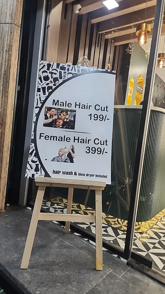 Iconic Luxury Family Salon & Makeup