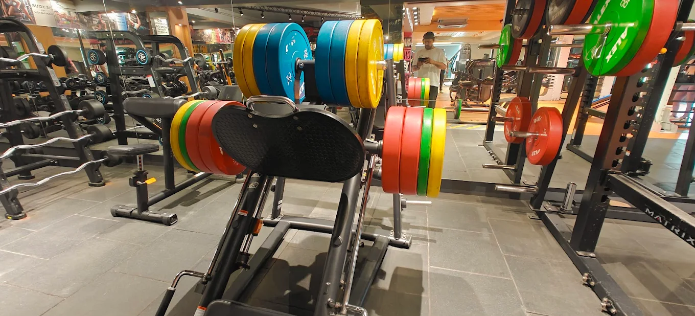 POWER CLUB
