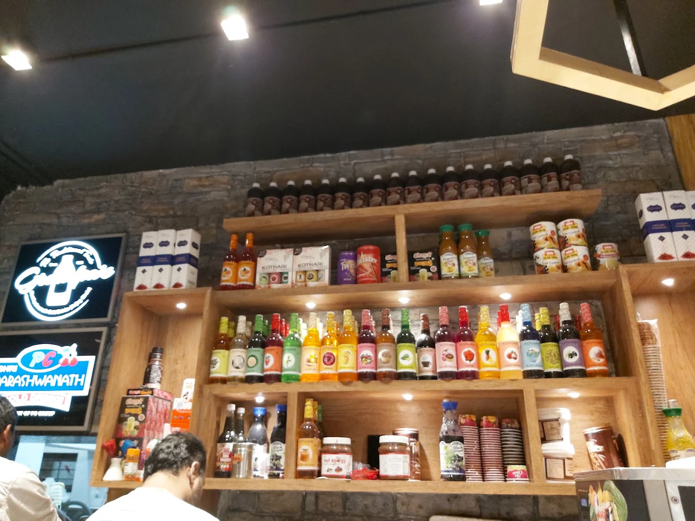 Shri Parshwanath Cold Drinks